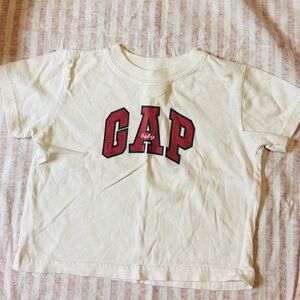 Vintage 1998 Gap Logo T-shirt